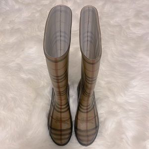Burberry rain boots